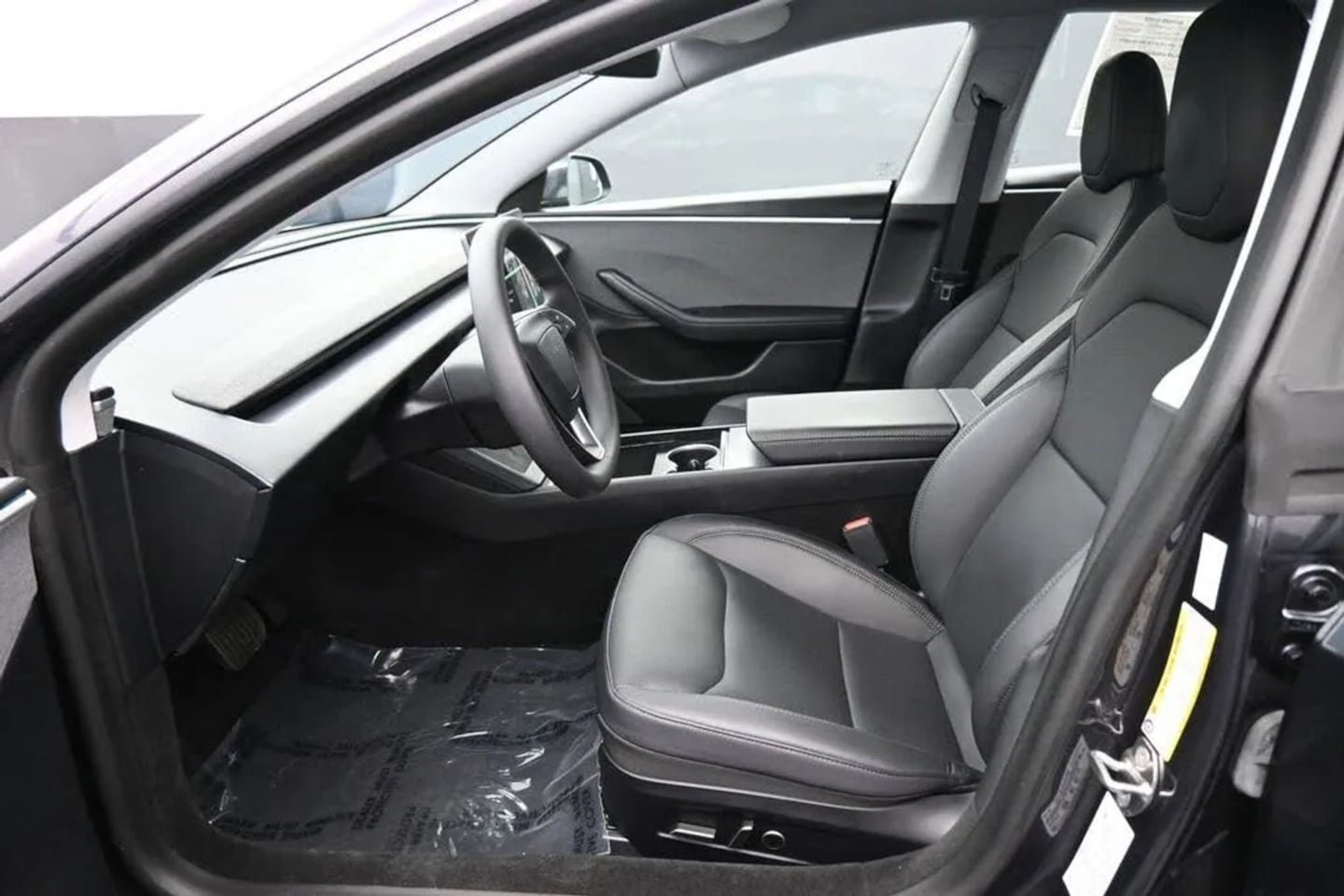 Used 2024 Tesla Model 3 Long Range RWD image 12