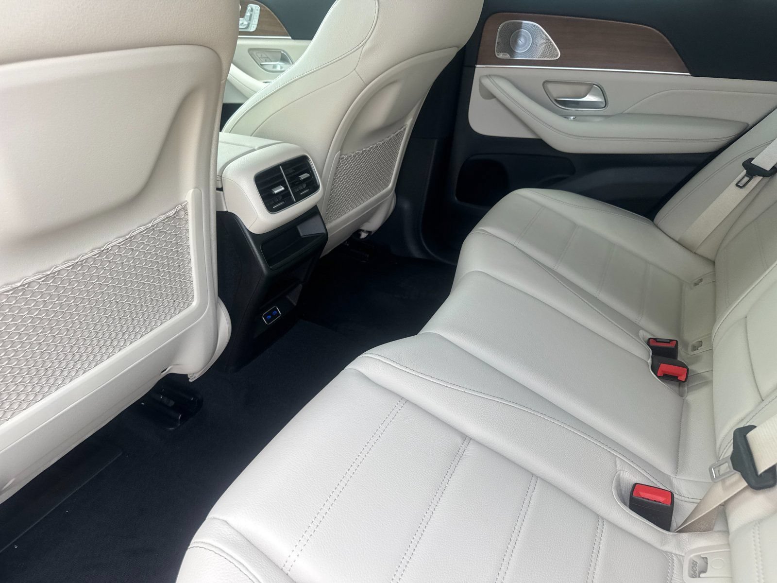 New 2026 Mercedes-Benz GLE 450 4MATIC Coupe image 12
