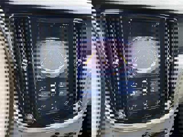 Used 2020 Volvo S60 T5 Momentum image 18