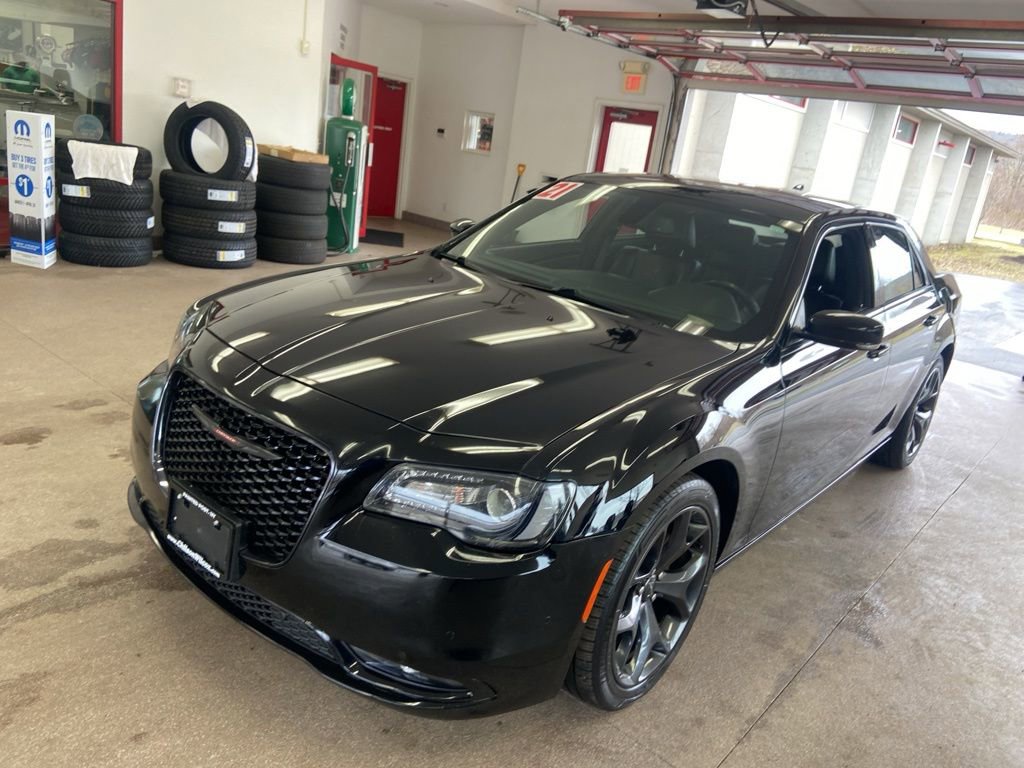 Used 2021 Chrysler 300 S image 3