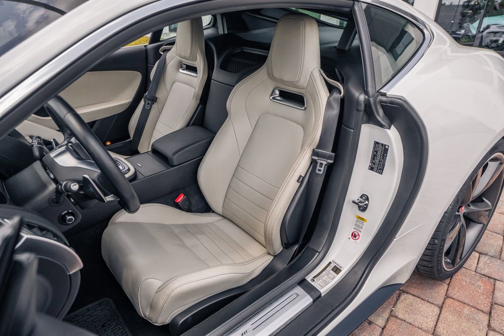 Used 2020 Jaguar F-TYPE R-Dynamic image 20