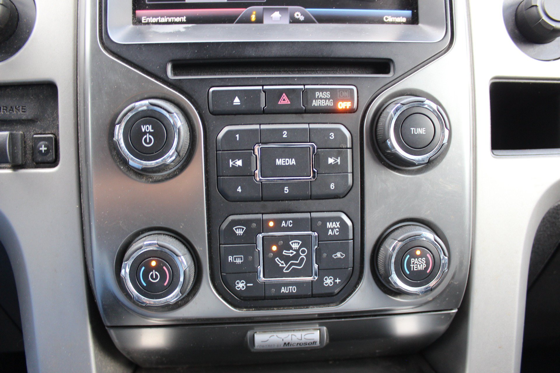 Used 2013 Ford F150 FX4 w/ Luxury Equipment Group AWD/4WD image 28