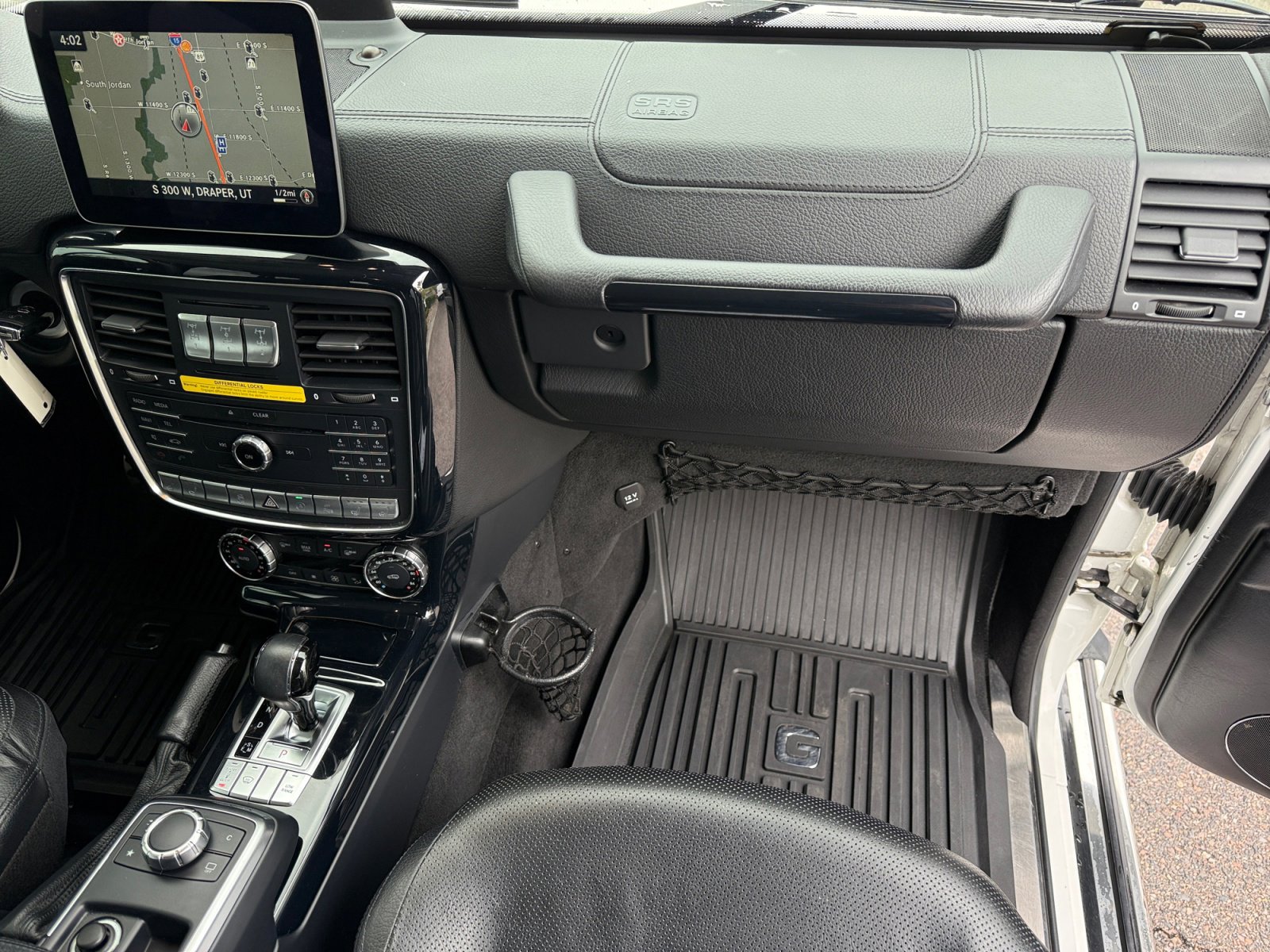 Used 2017 Mercedes-Benz G 550 image 24