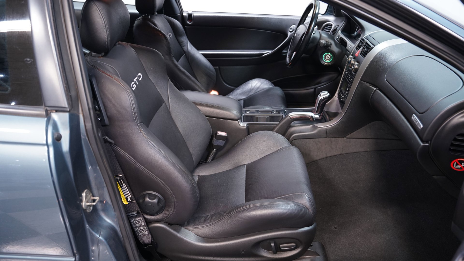 Used 2006 Pontiac GTO image 38