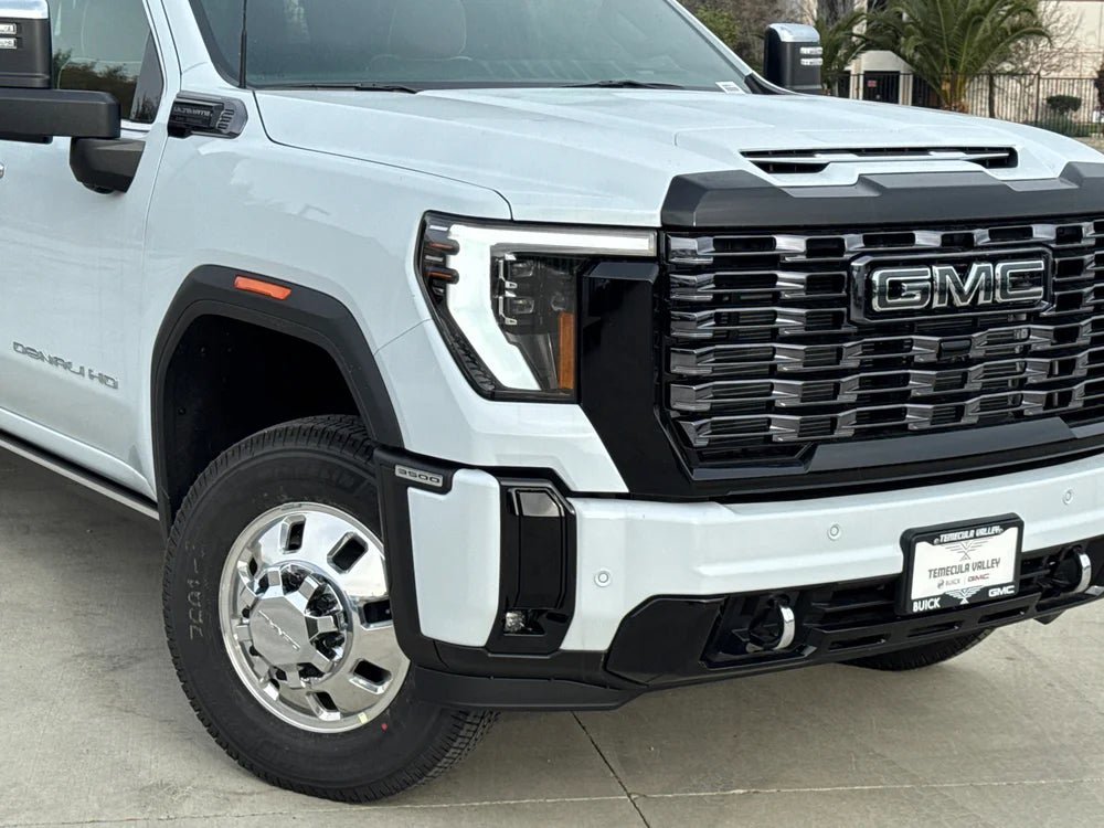 New 2026 GMC Sierra 3500 Denali Ultimate image 3