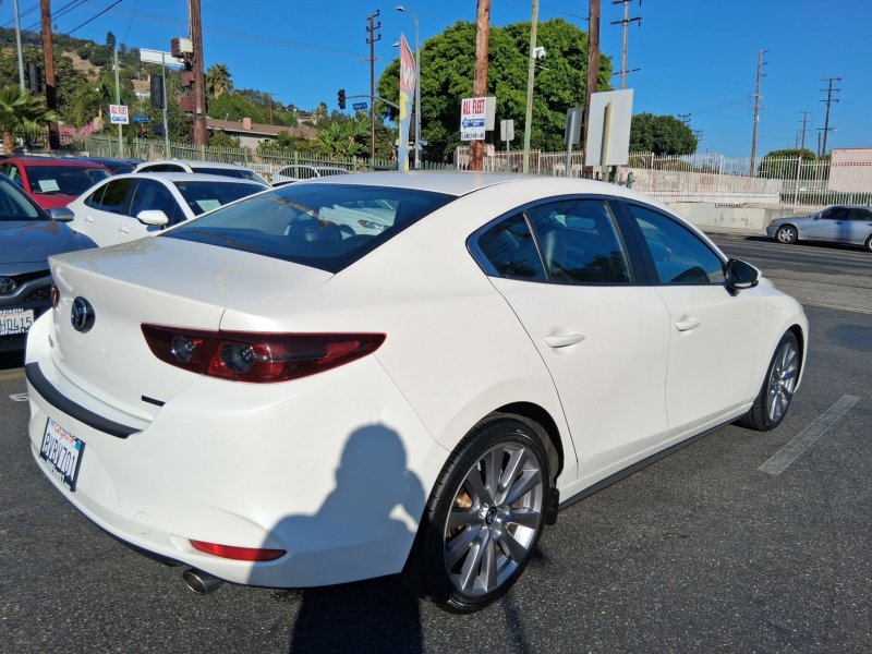 Used 2021 MAZDA MAZDA3 s FWD image 6