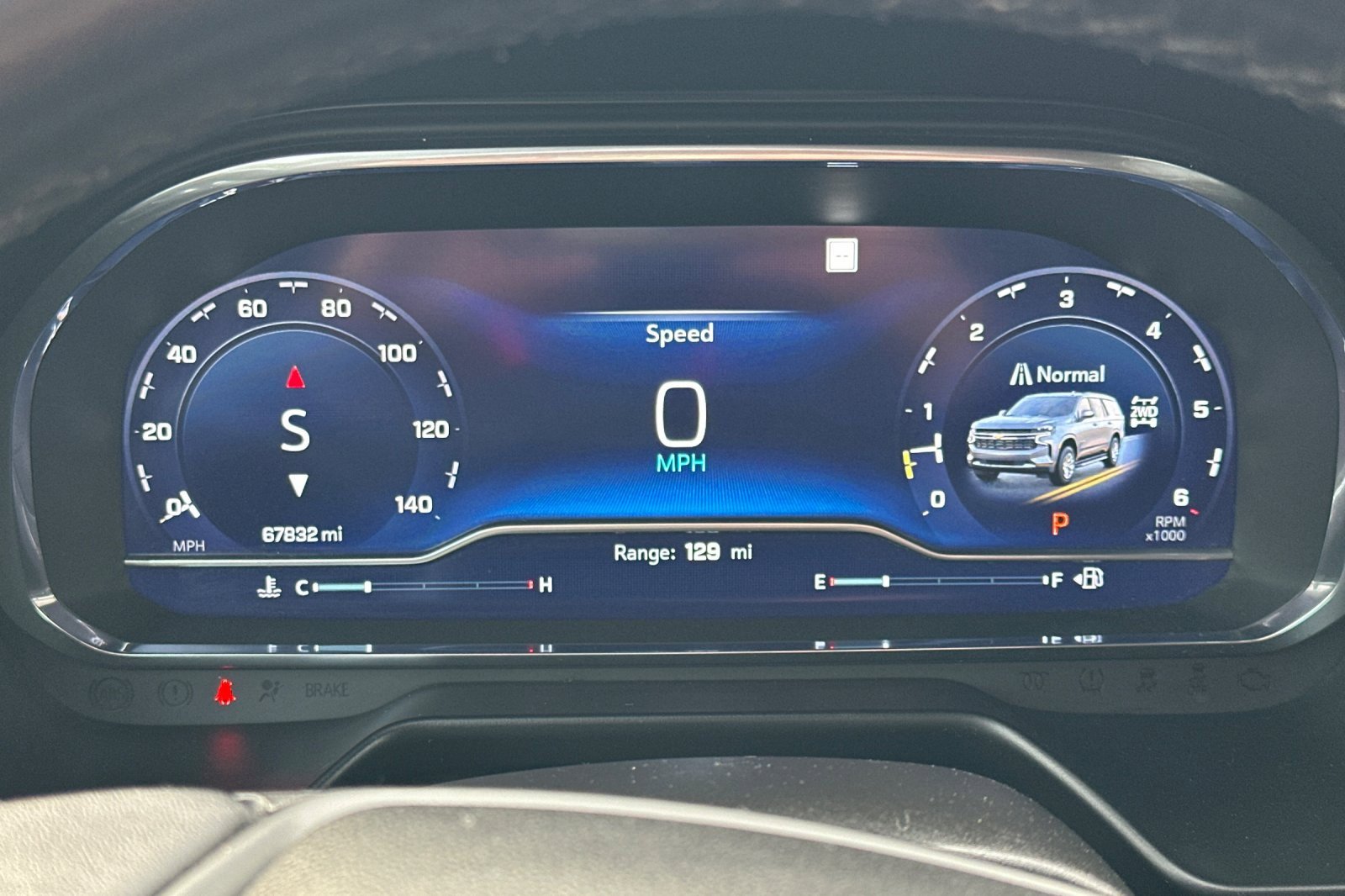 Used 2022 Chevrolet Suburban Premier image 40