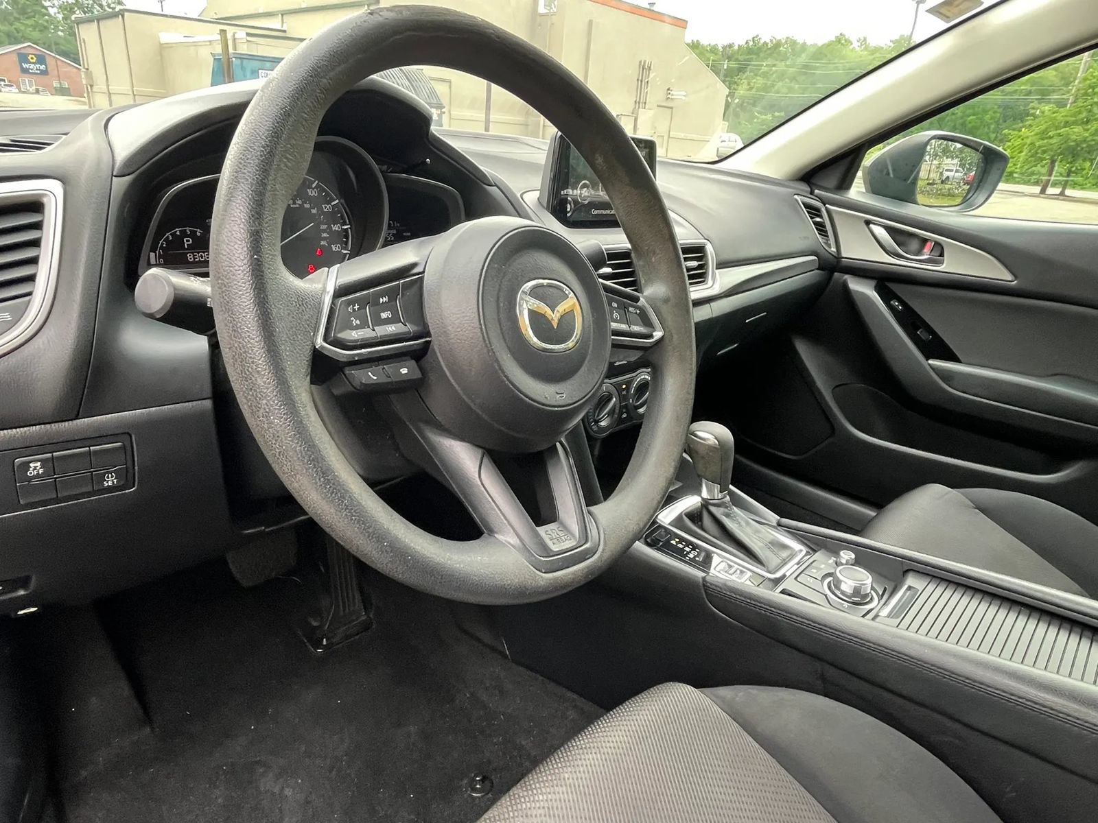 Used 2017 MAZDA MAZDA3 Sport FWD image 9