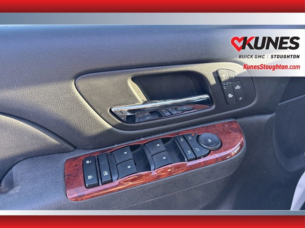 Used 2014 GMC Yukon XL SLT w/ SLT-2 Equipment Package image 19