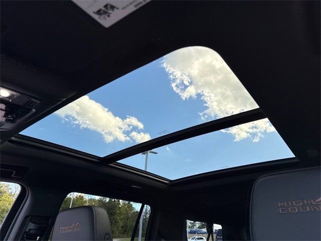 New 2026 Chevrolet Suburban High Country w/ Sun And Tow Package image 11