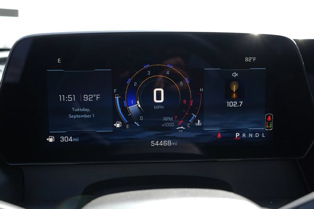 Used 2025 Chevrolet Traverse LT FWD image 9