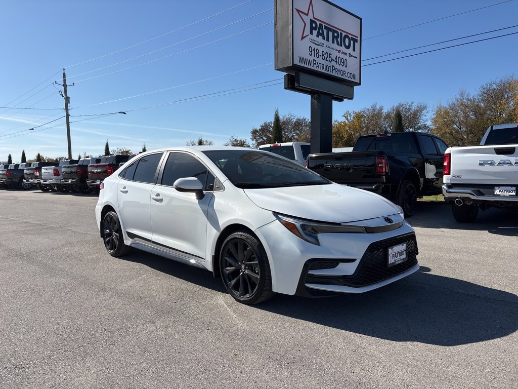 Used 2025 Toyota Corolla SE