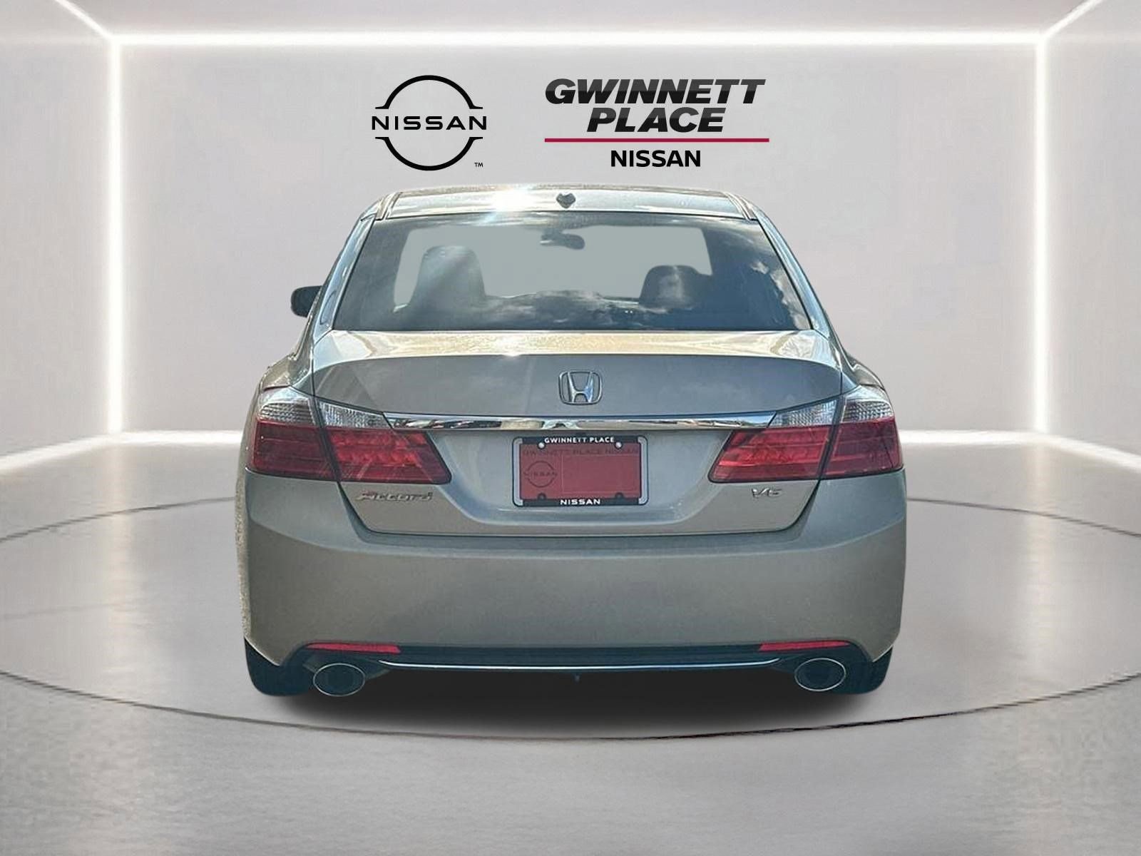 Used 2015 Honda Accord EX-L image 6