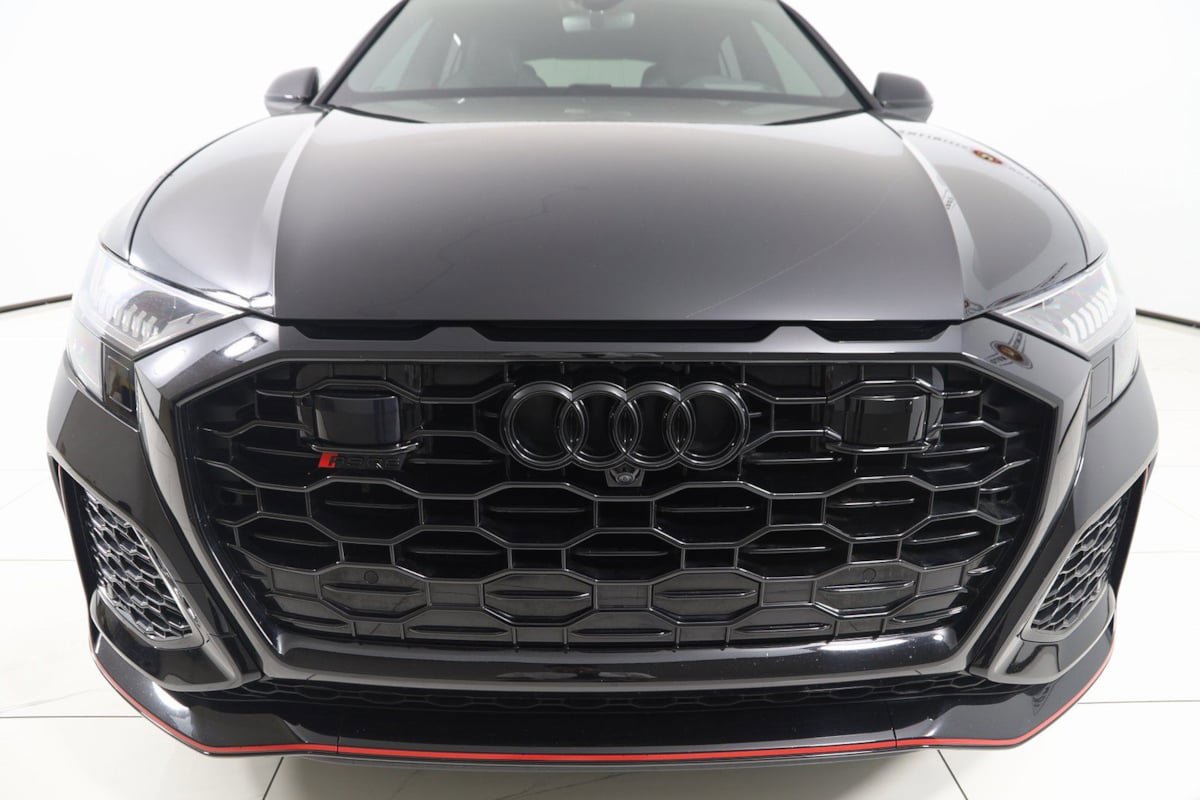 Used 2023 Audi RS Q8 AWD/4WD image 59
