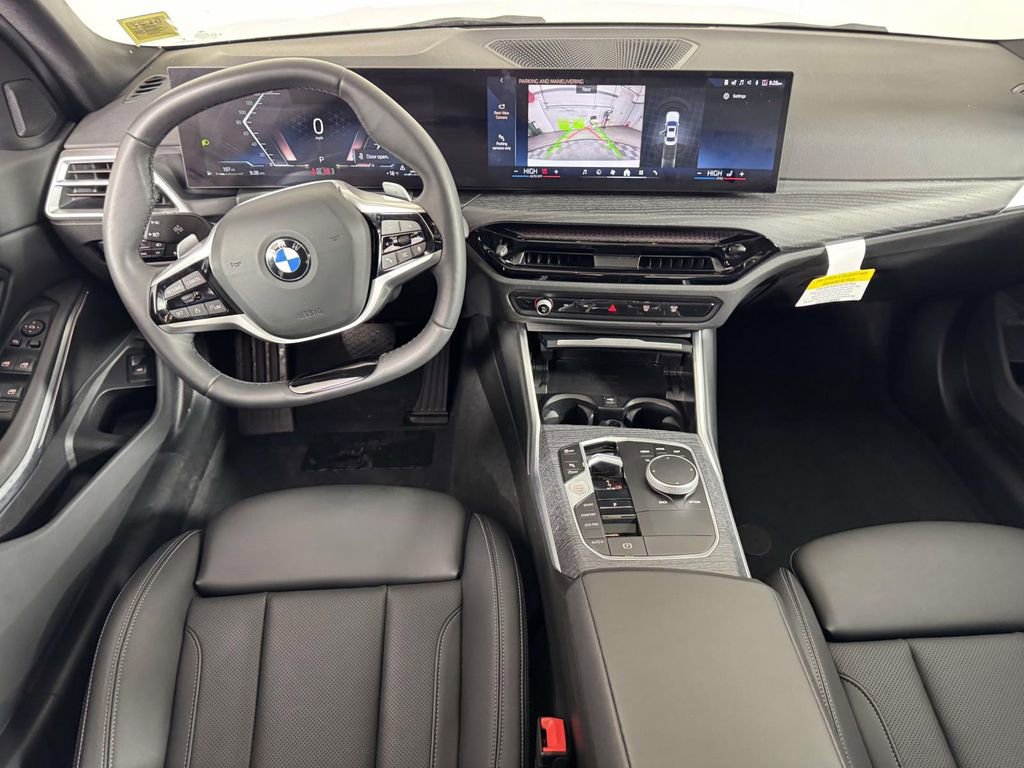 Used 2025 BMW 330i xDrive Sedan w/ Convenience Package AWD/4WD image 5