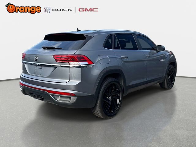 Used 2023 Volkswagen Atlas Cross Sport SE w/ Black Wheel Package FWD image 3