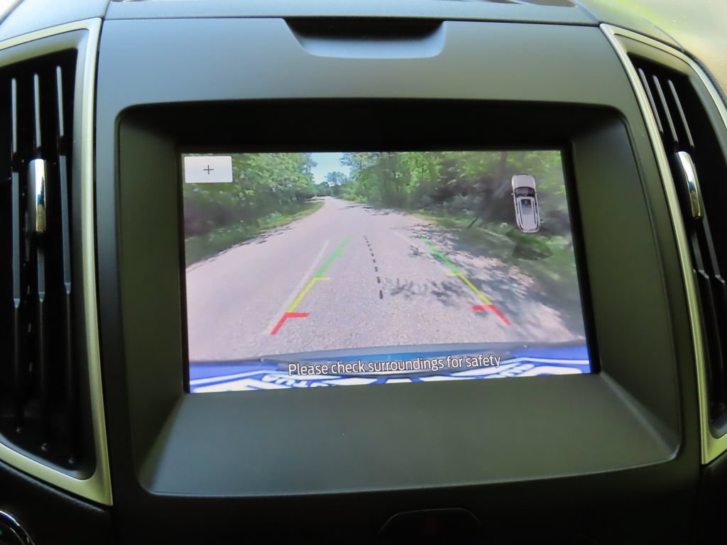 Used 2020 Ford Edge SEL w/ Convenience Package AWD/4WD image 7