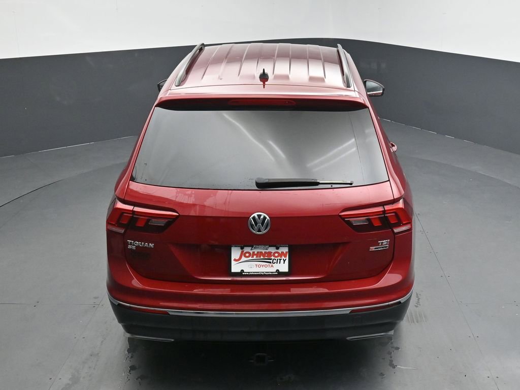 Used 2018 Volkswagen Tiguan SE AWD/4WD image 31