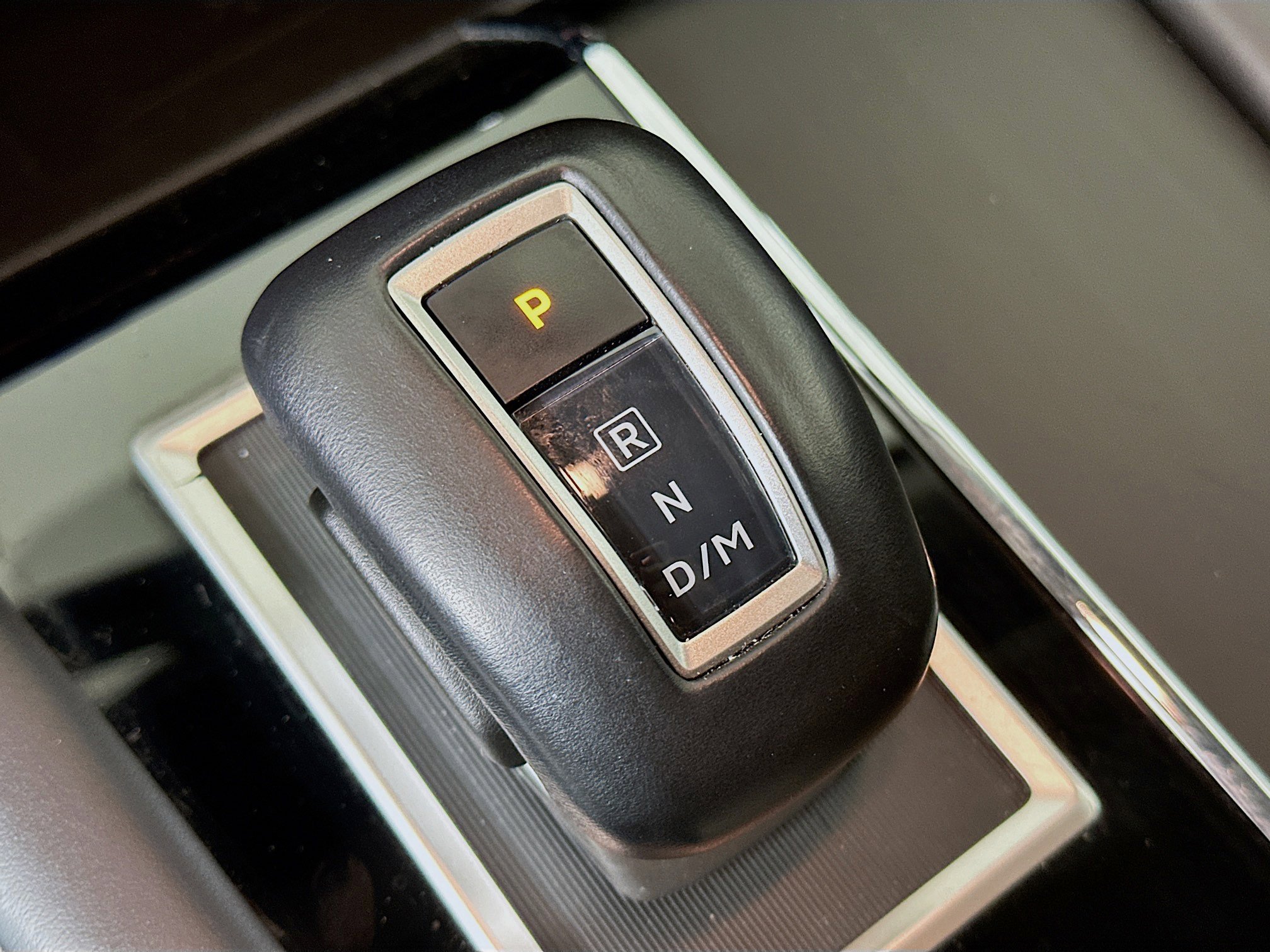 Used 2024 Mitsubishi Outlander SE Black Edition image 24