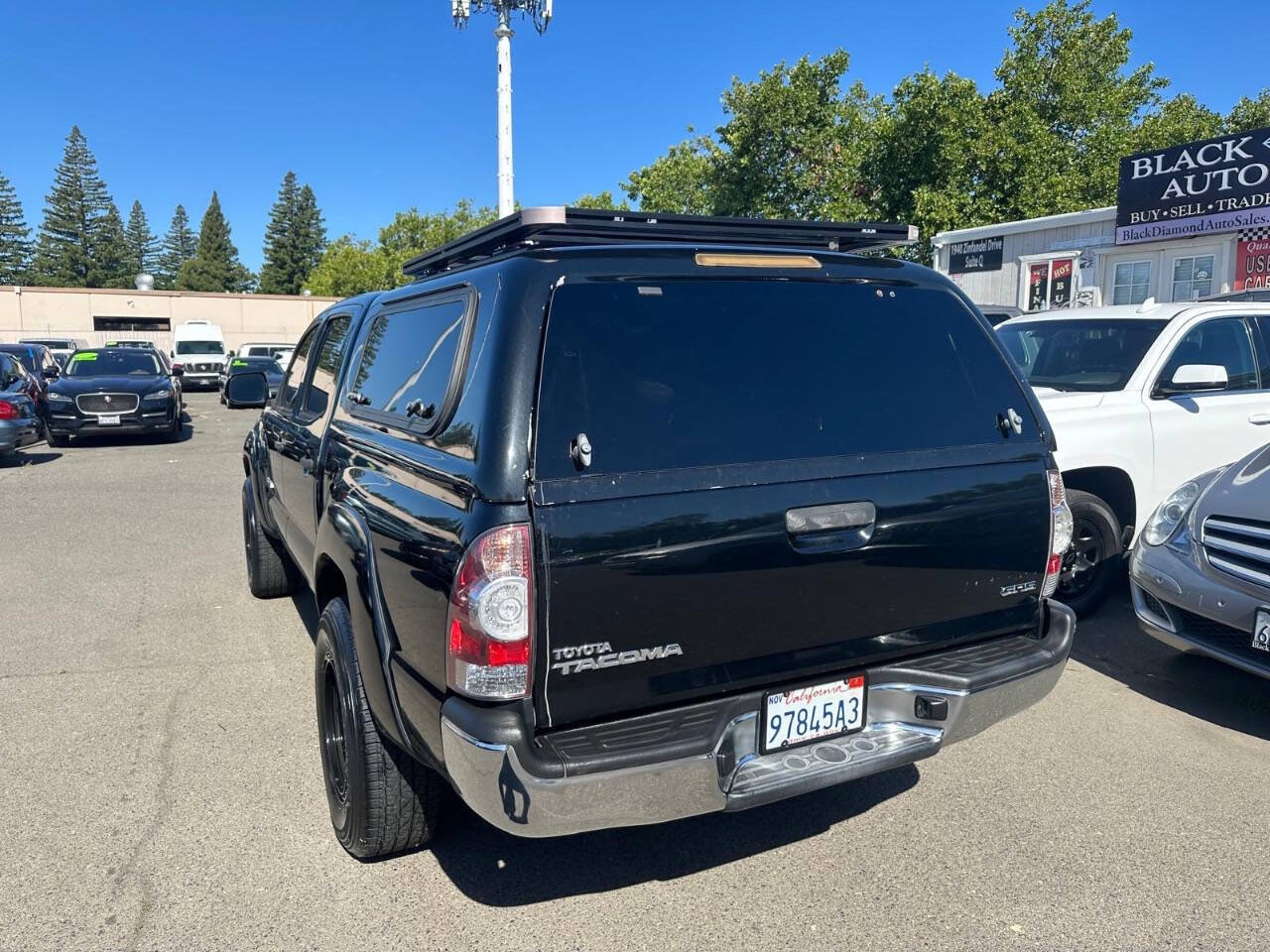 Used 2015 Toyota Tacoma PreRunner w/ SR5 Package RWD image 10