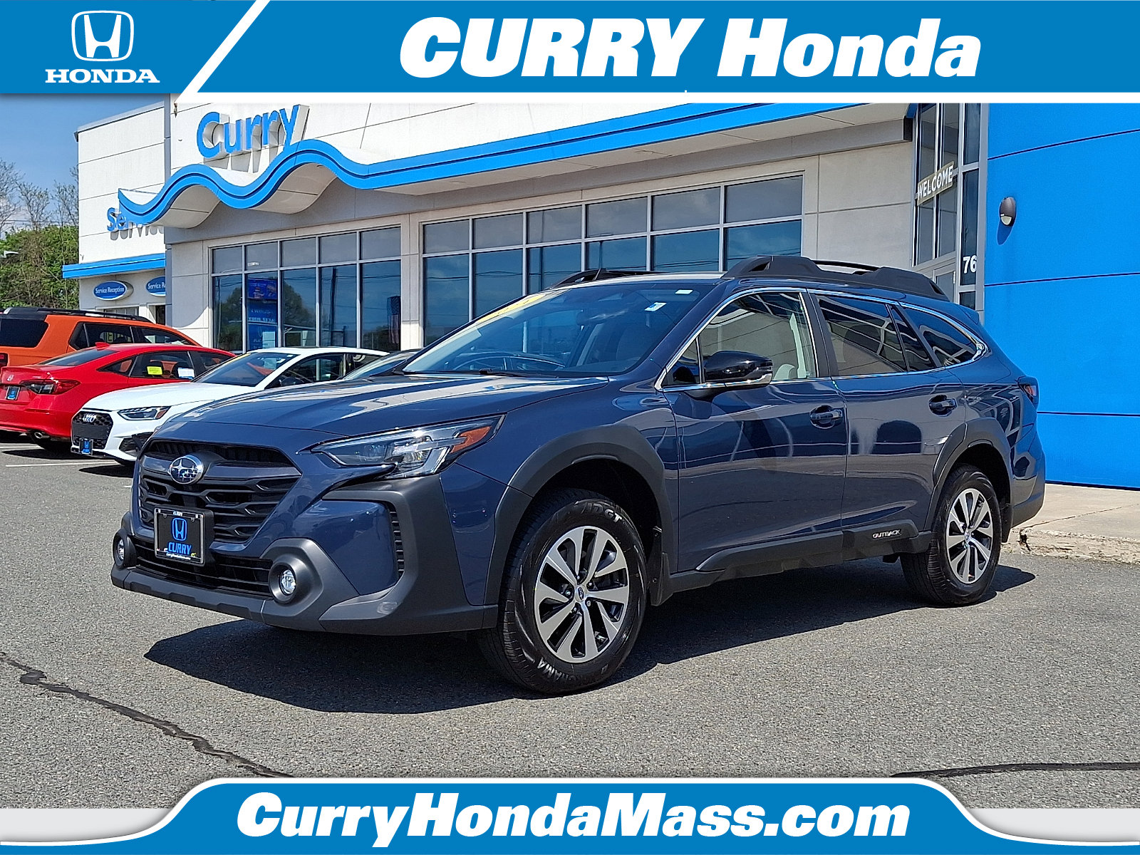 Used 2024 Subaru Outback Premium AWD/4WD image 1