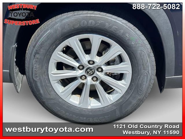 Certified 2024 Toyota Grand Highlander AWD image 12