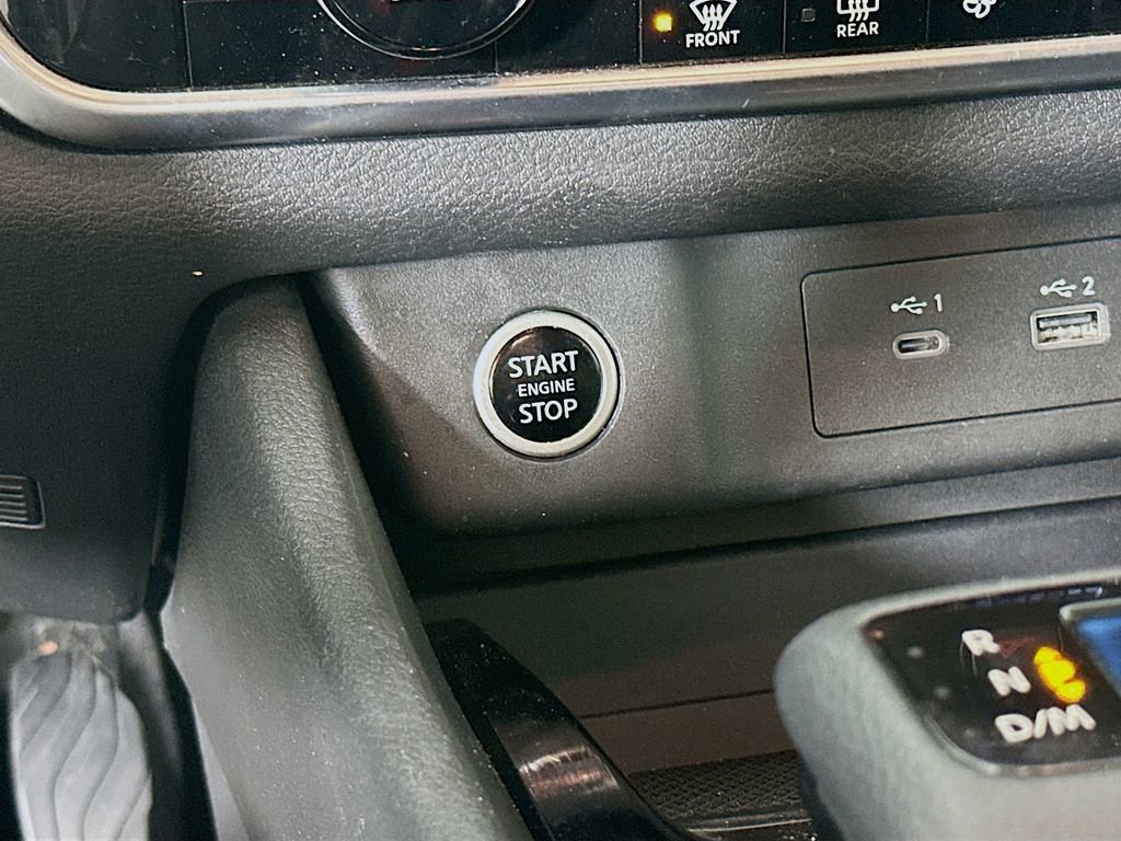 Used 2021 Nissan Rogue SV AWD/4WD image 19