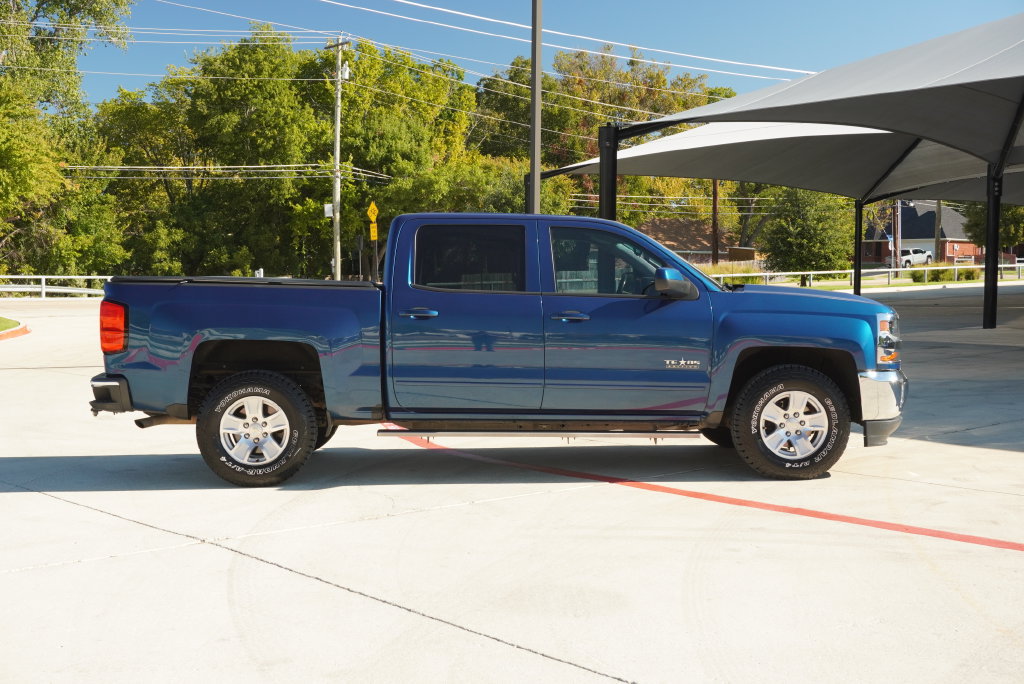 Used 2017 Chevrolet Silverado 1500 LT w/ LT Eassist Package RWD image 6