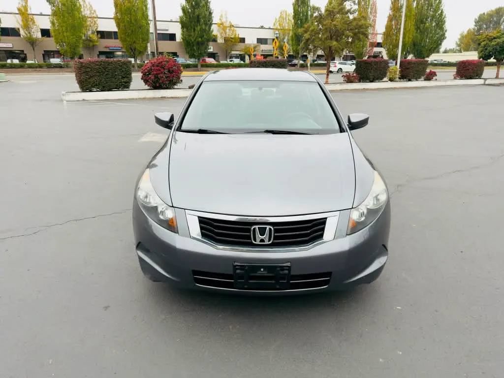 Used 2010 Honda Accord LX image 8