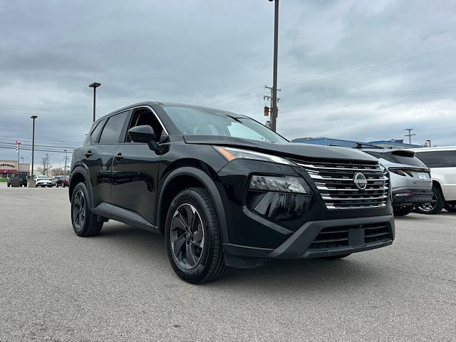 Used 2025 Nissan Rogue SV image 10