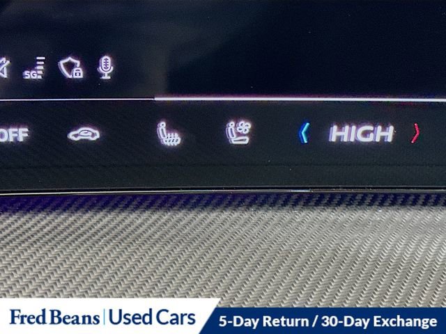 Used 2025 Audi SQ5 Premium Plus w/ Premium Plus Package image 21