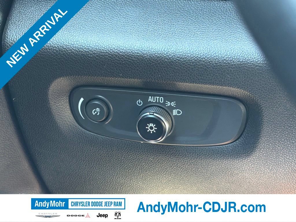 Used 2023 Chevrolet Traverse High Country w/ LPO, Floor Liner Package AWD/4WD image 31