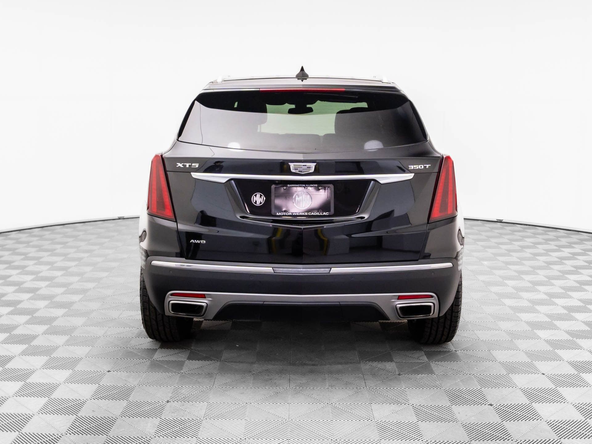 Used 2022 Cadillac XT5 Premium Luxury image 8