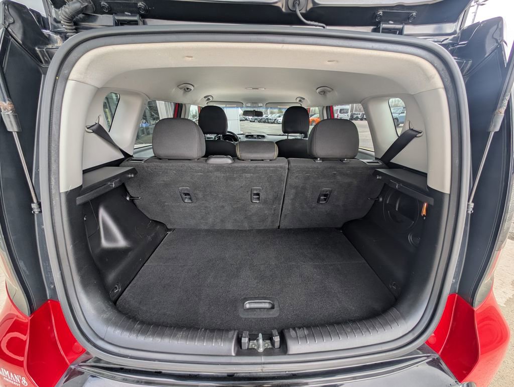 Used 2016 Kia Soul + w/ Designer's Package image 11