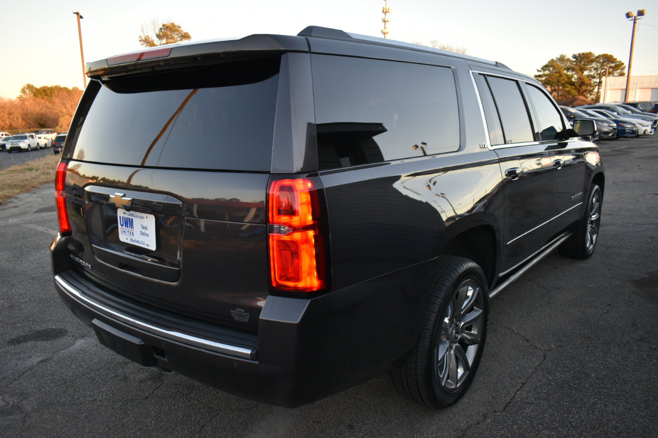 Used 2015 Chevrolet Suburban LTZ image 6