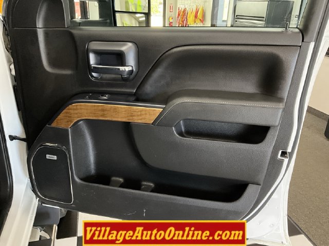 Used 2015 Chevrolet Silverado 3500 LTZ w/ LTZ Plus Package AWD/4WD image 32