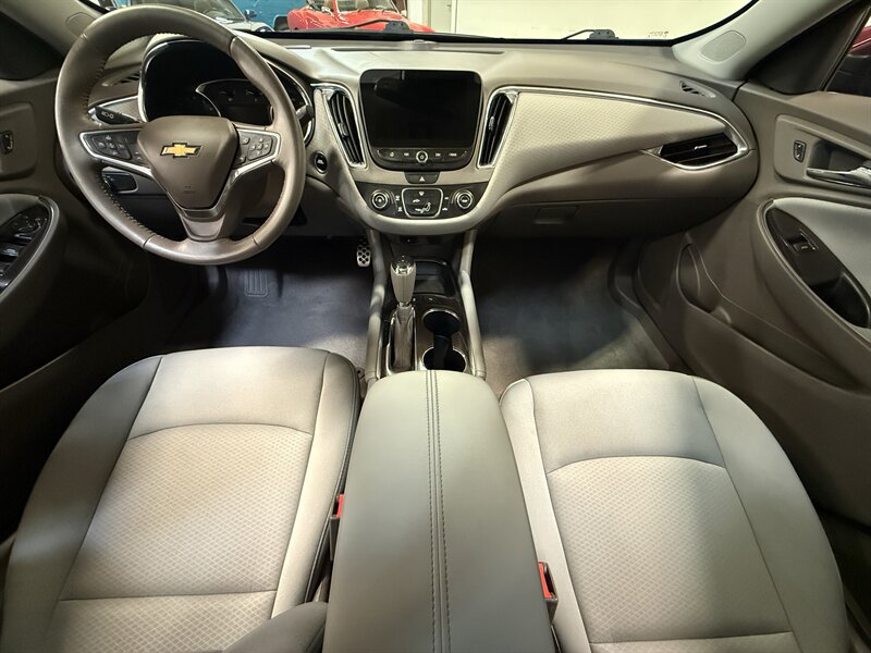 Used 2016 Chevrolet Malibu LT w/ Driver Confidence Package FWD image 15