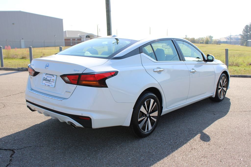 Used 2022 Nissan Altima 2.5 SV w/ SV Premium Package image 18
