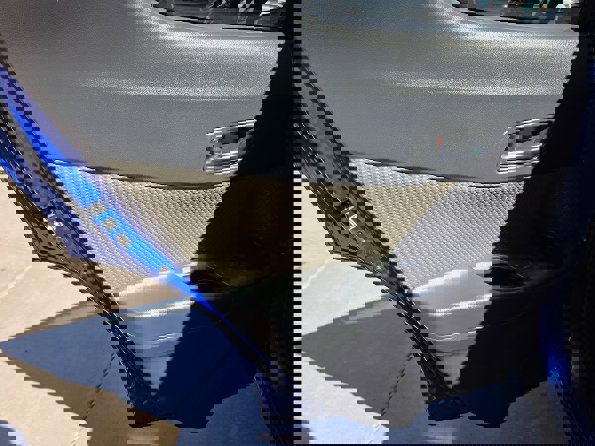 Used 2020 Toyota C-HR Limited FWD image 27