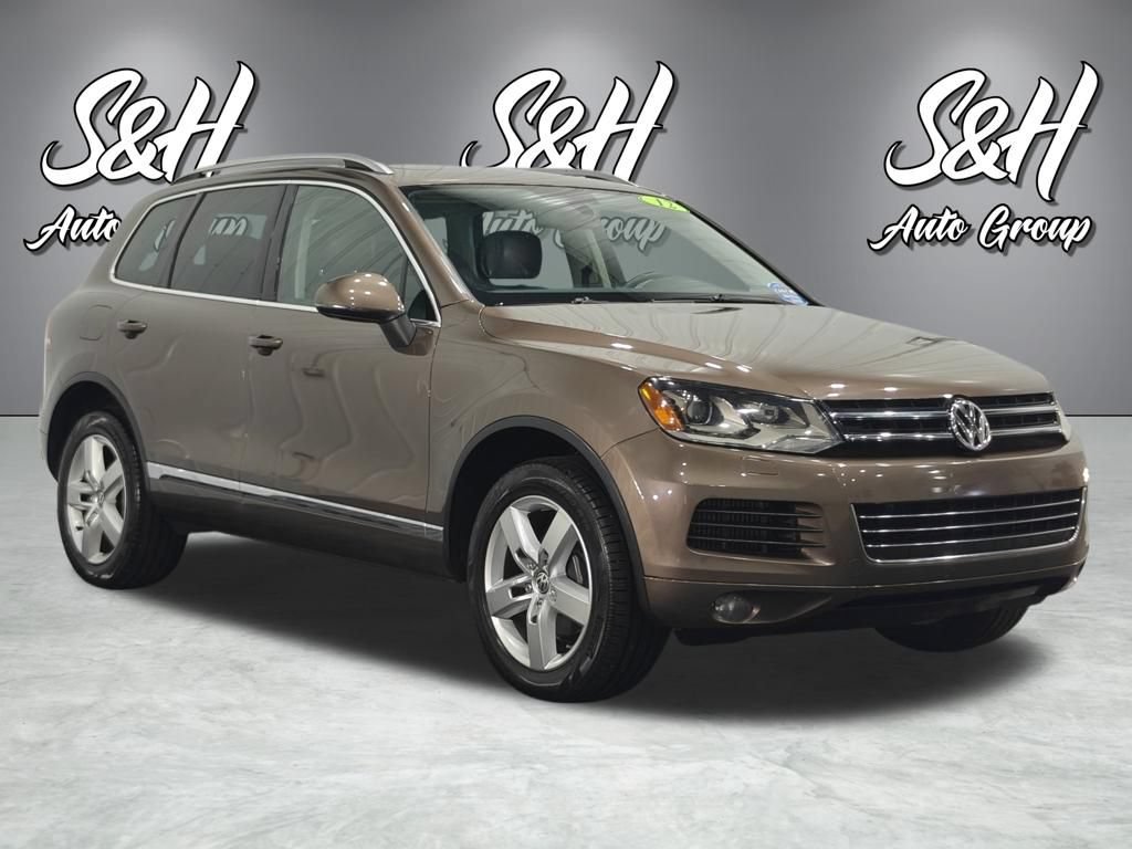 Used 2012 Volkswagen Touareg TDI AWD/4WD image 2