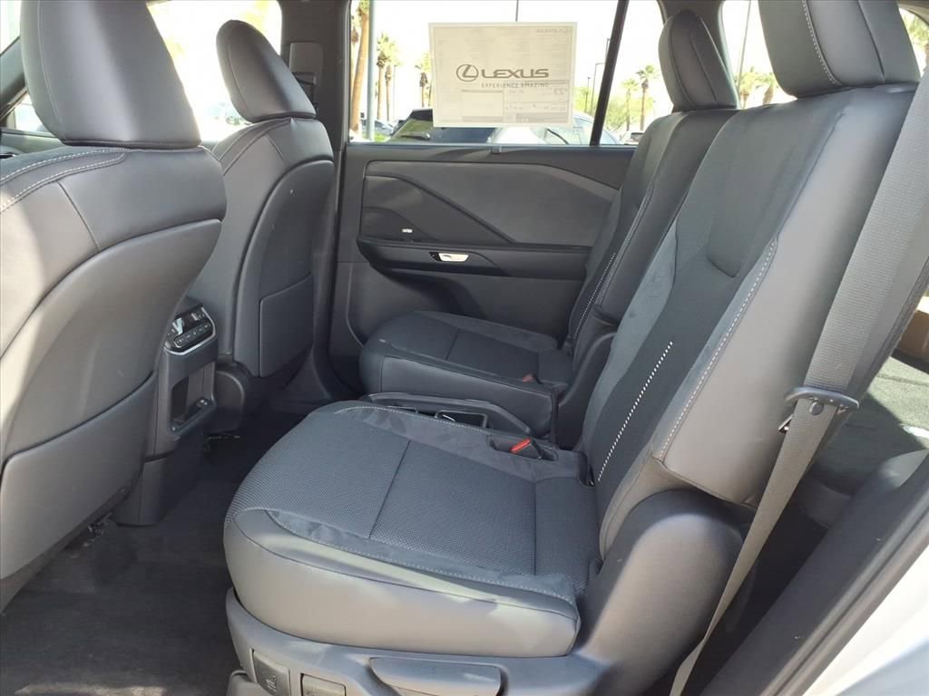 New 2026 Lexus TX 350 AWD image 8