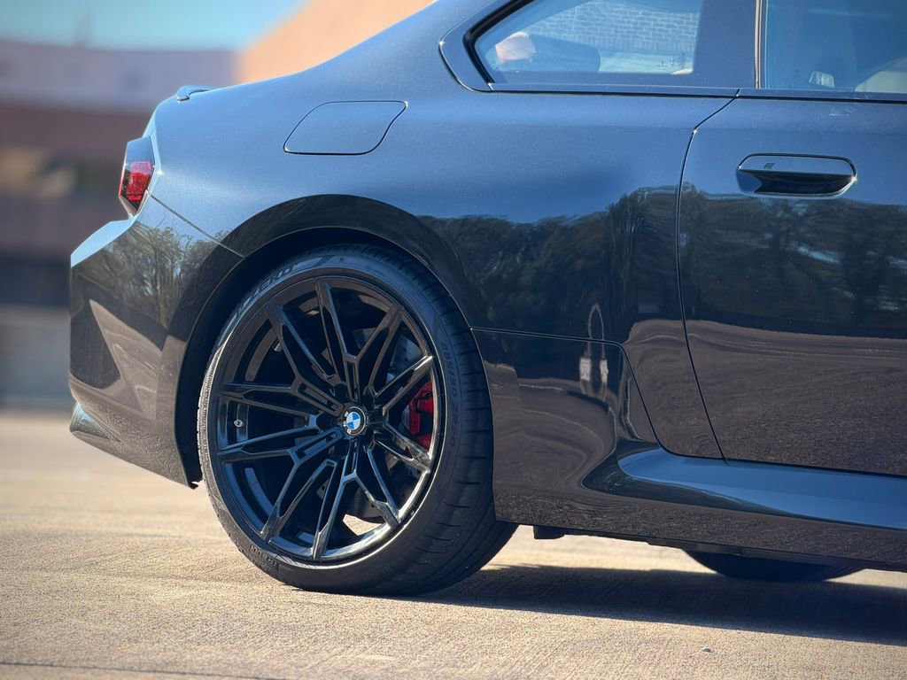 Used 2025 BMW M2 w/ Lighting Package image 6