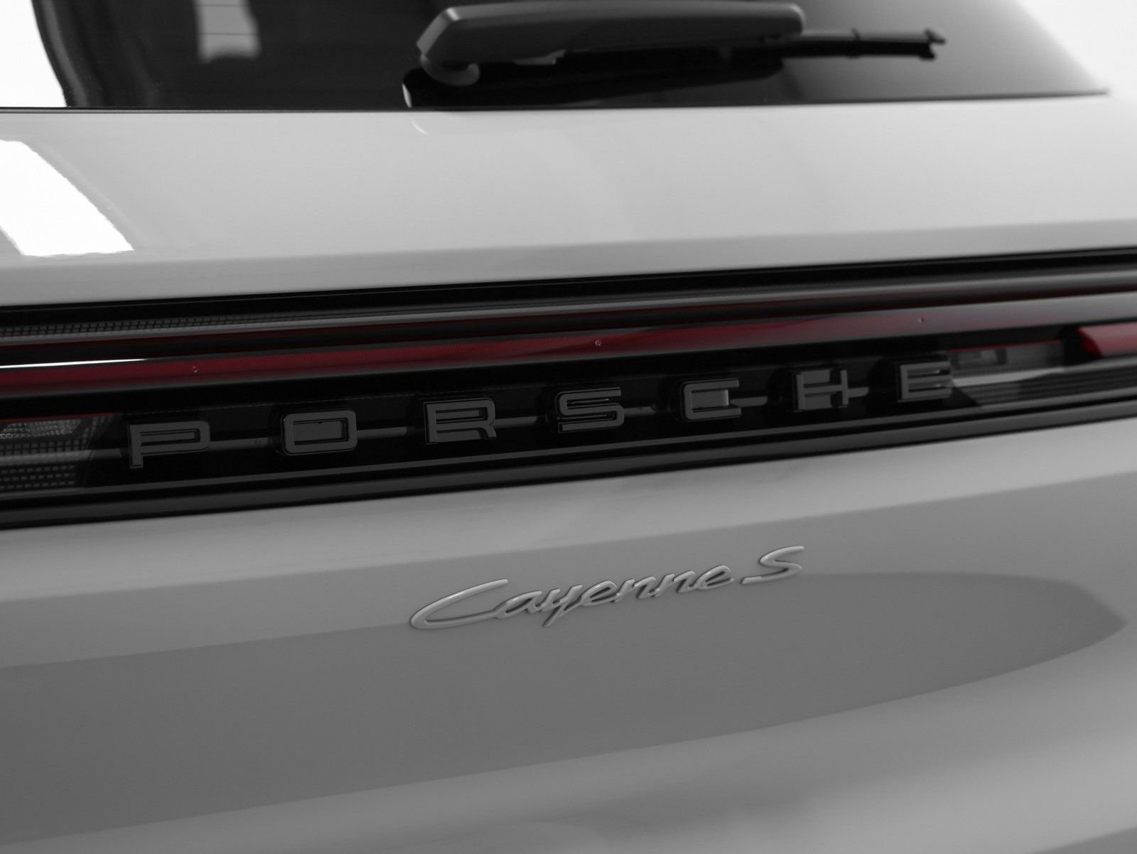 New 2026 Porsche Cayenne S image 19