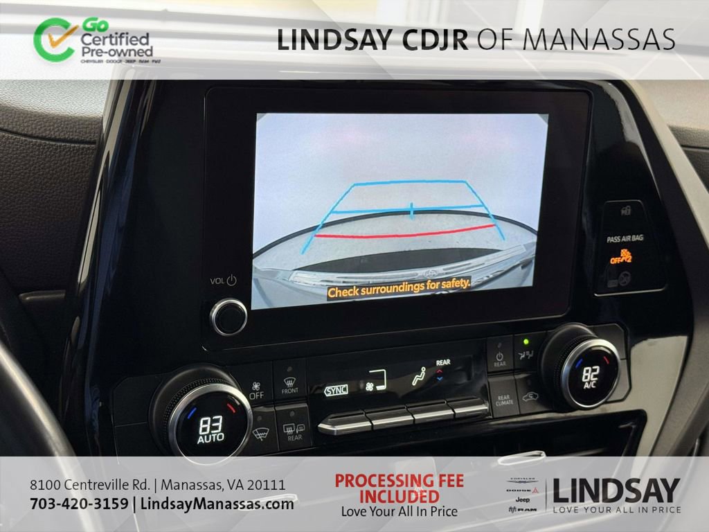 Used 2023 Toyota Highlander LE FWD image 25