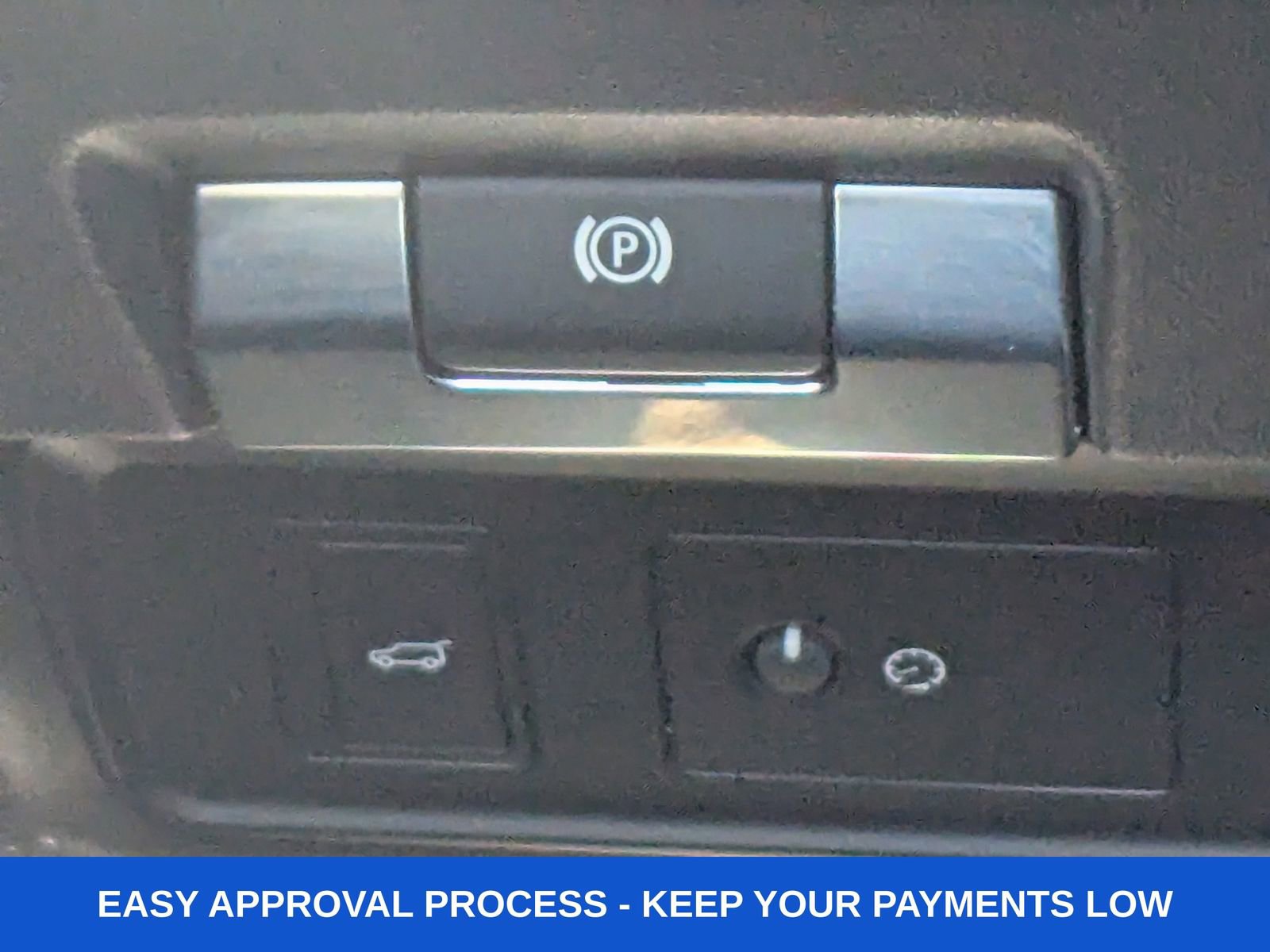 Used 2020 Land Rover Range Rover Evoque First Edition image 45