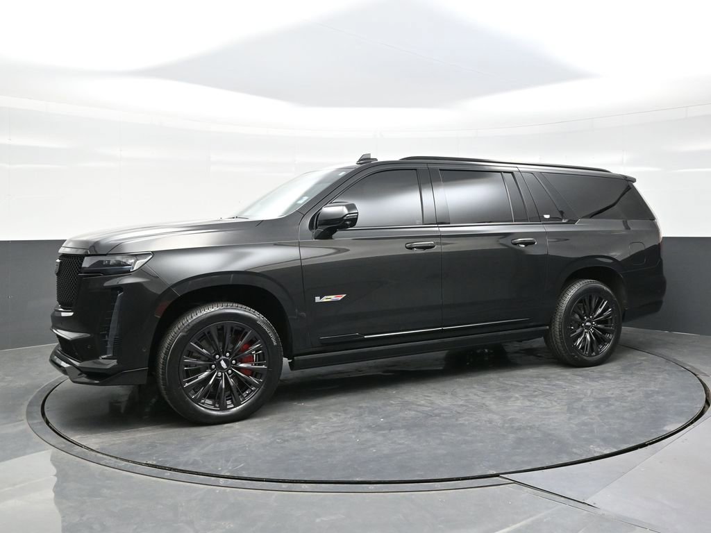 Certified 2024 Cadillac Escalade ESV V w/ LPO, ONYX Package image 3