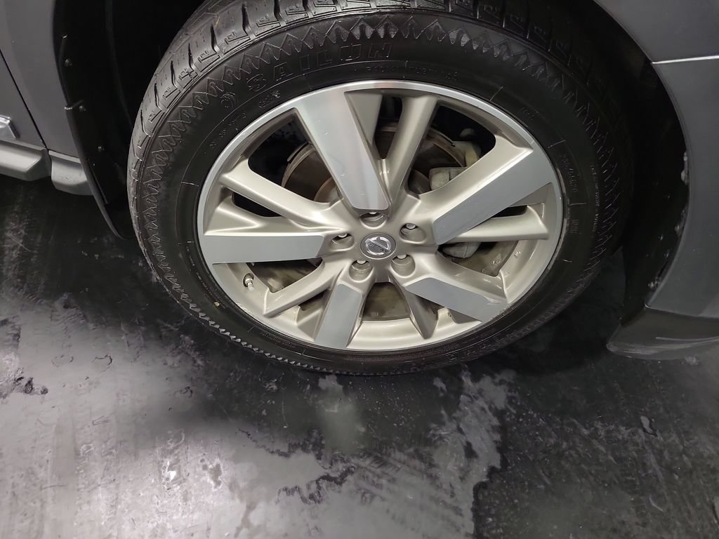 Used 2016 Nissan Pathfinder Platinum AWD/4WD image 11