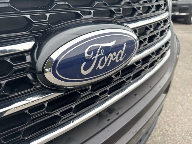 Used 2020 Ford Explorer XLT w/ Comfort Package image 30