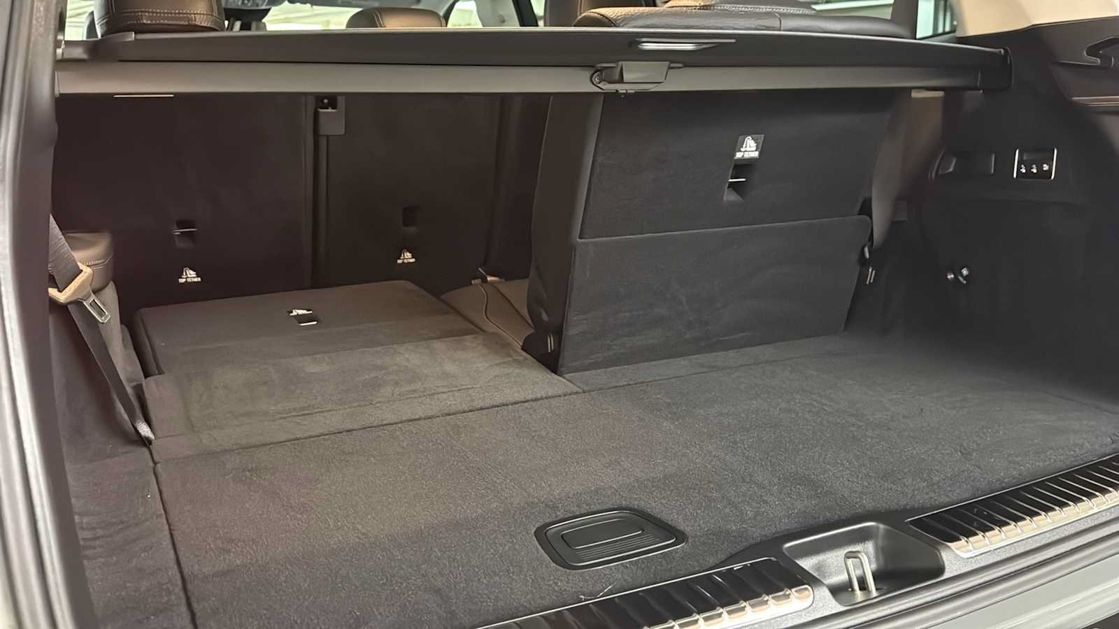 New 2026 Mercedes-Benz GLS 450 4MATIC image 35