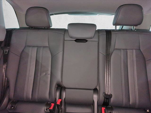 Certified 2025 Audi Q5 Premium Plus w/ Premium Plus image 22